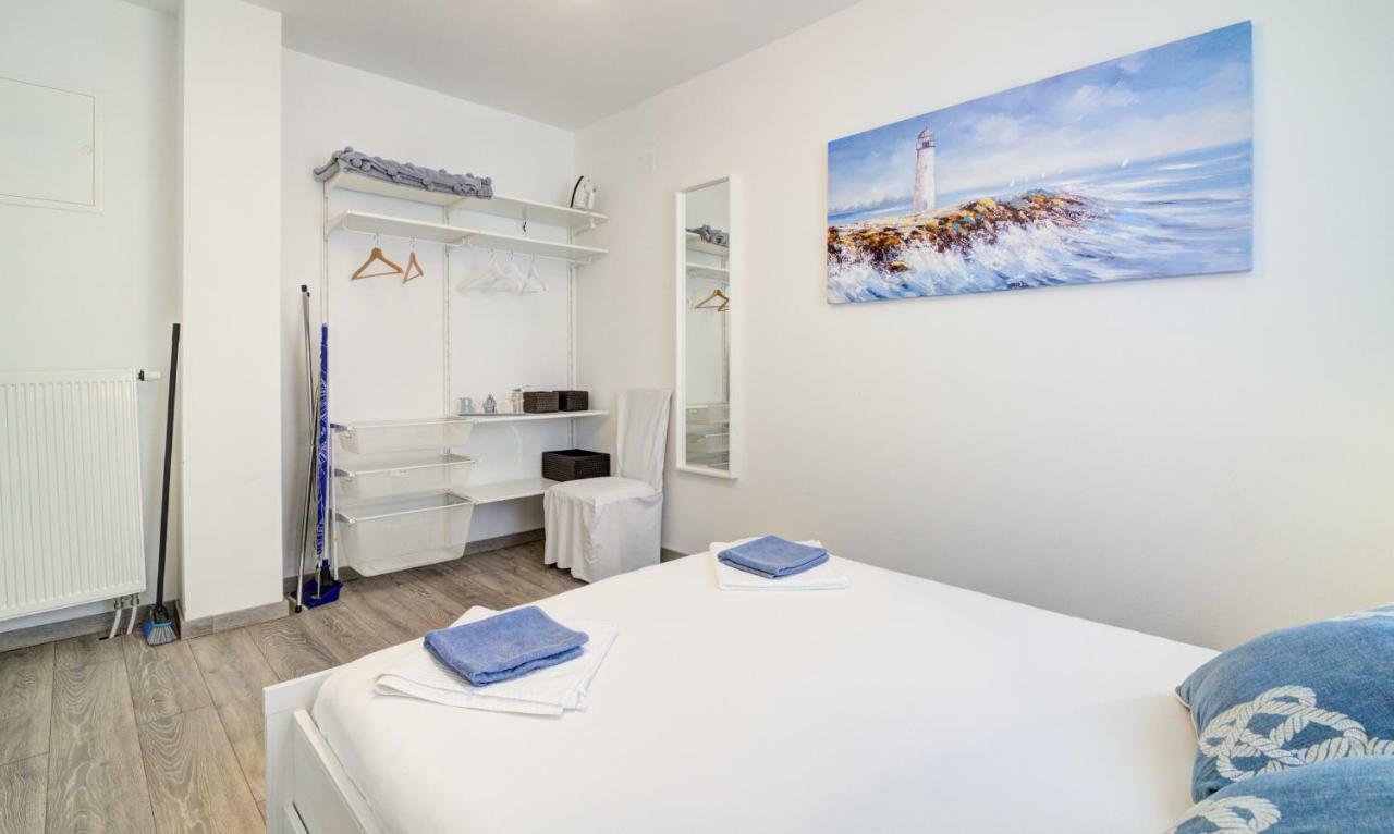 Apartment Segnia Сень Екстер'єр фото