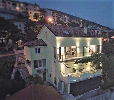 Apartment Segnia Сень Екстер'єр фото